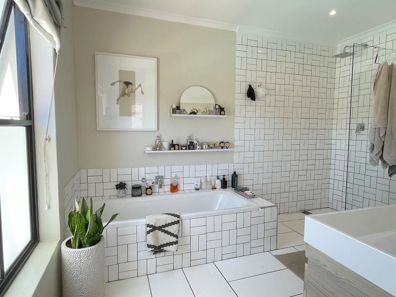 To Let 3 Bedroom Property for Rent in Northshore Western Cape